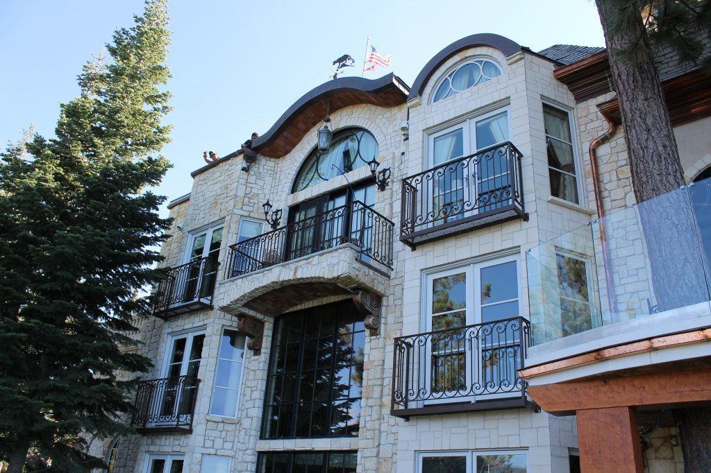 Large window wall on the Tahoe lakefront estate
